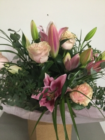 classic pink lily and rose bouquet